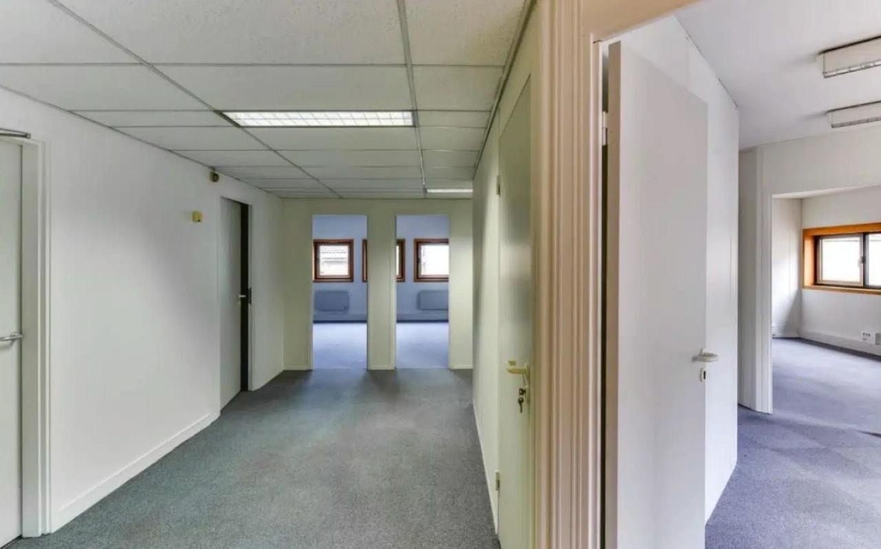 Bureau Kremlin-Bicêtre 241m² Location bureau Kremlin-Bicêtre Val-de-Marne OLBUR2530463 2